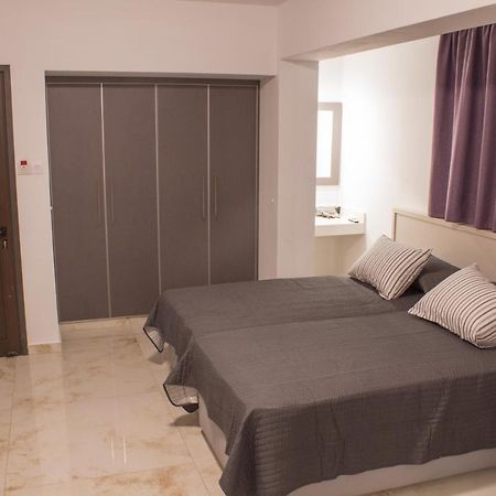 Makronissos Beach Studio Agia Napa Exterior foto